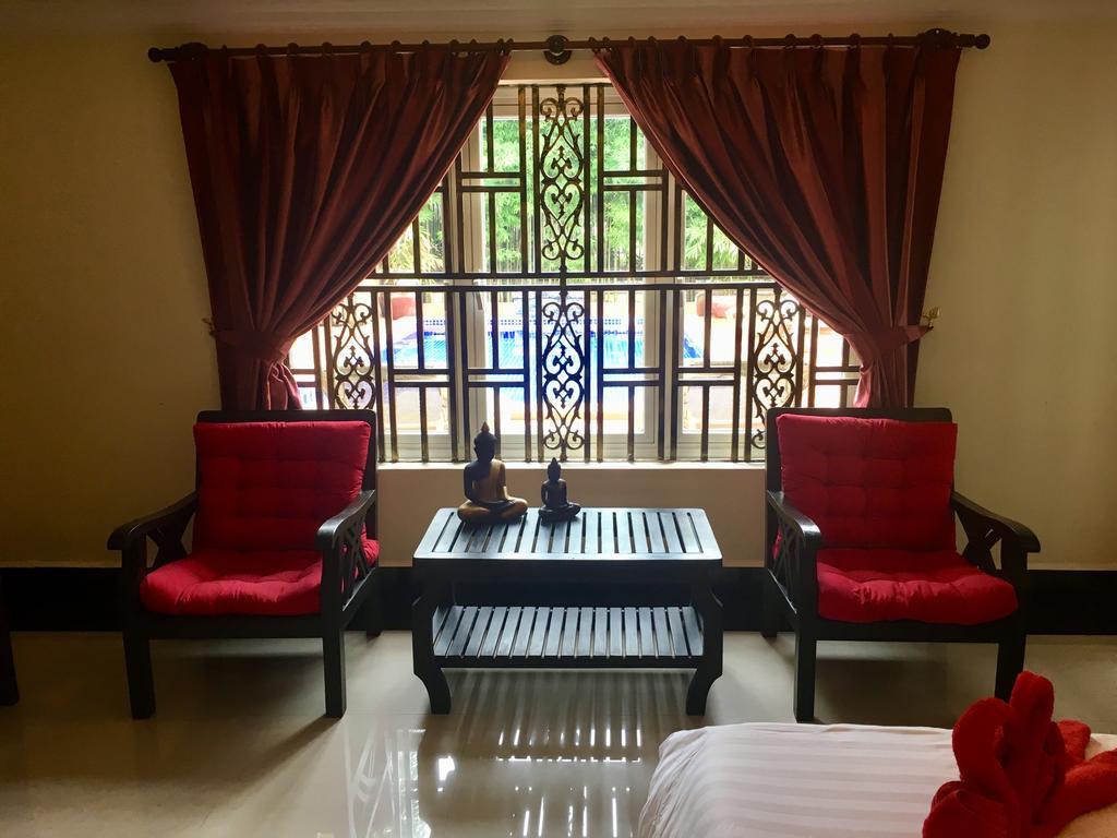 Villa D' Artagnan Hotel & Restaurant Sihanoukville Exterior foto